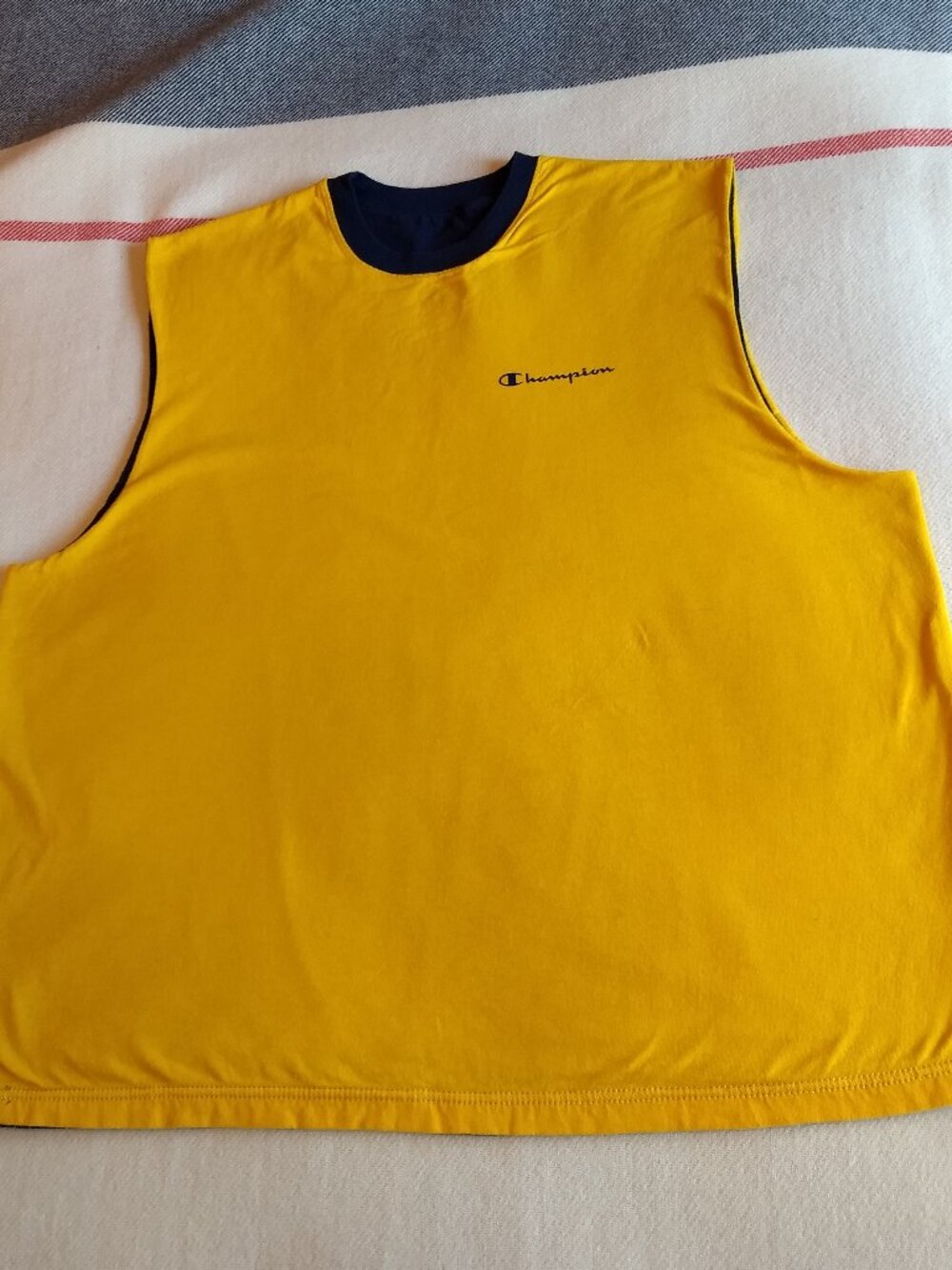 Champion Reversible  Shirt XL